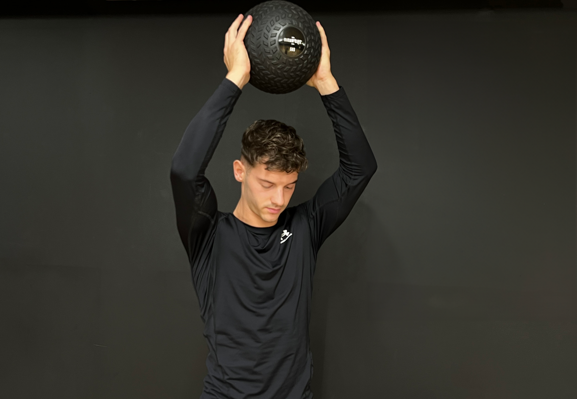 TITAN LIFE PRO Slam Ball 12 kg