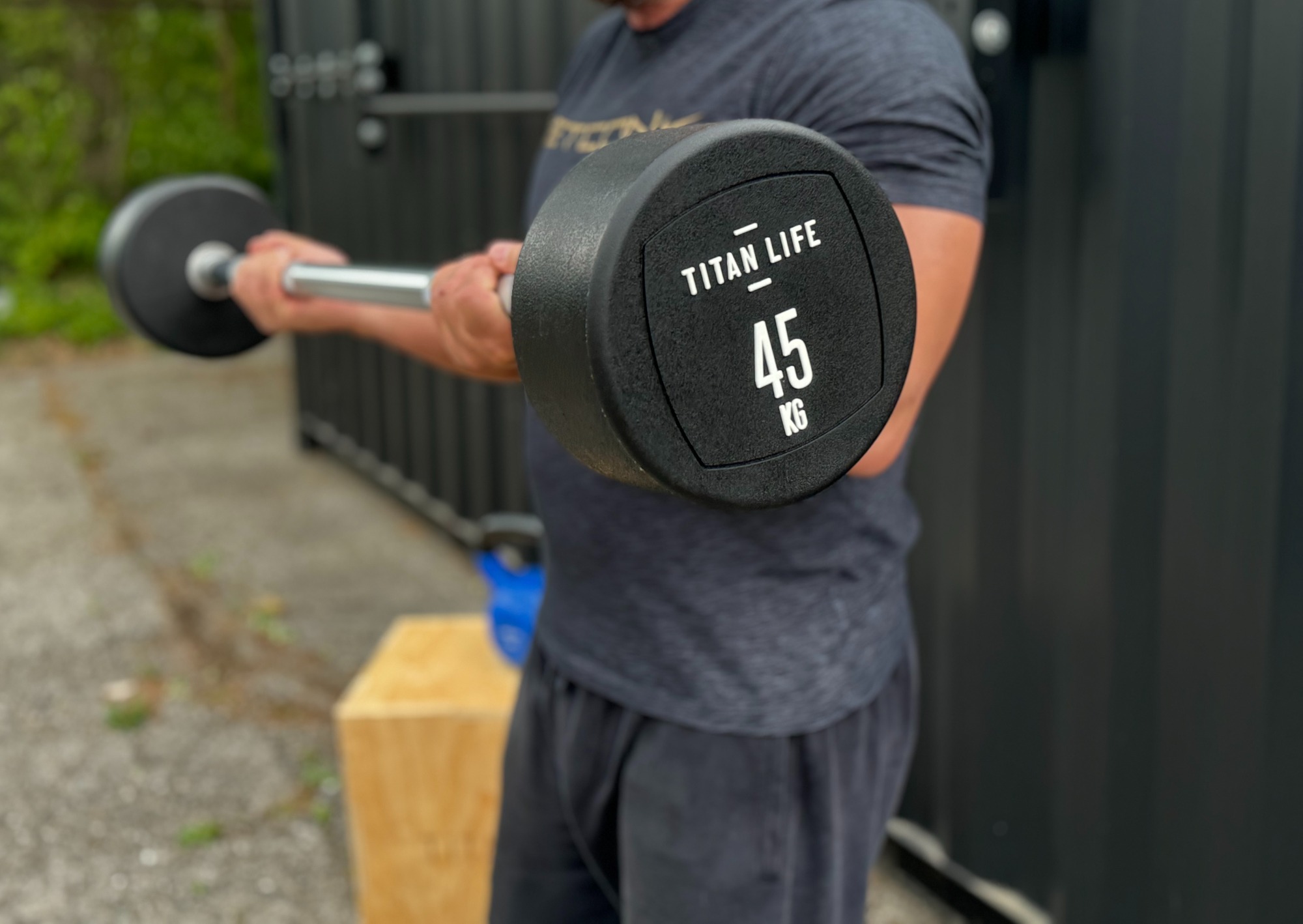 TITAN LIFE PRO Barbell 27,5 Kg